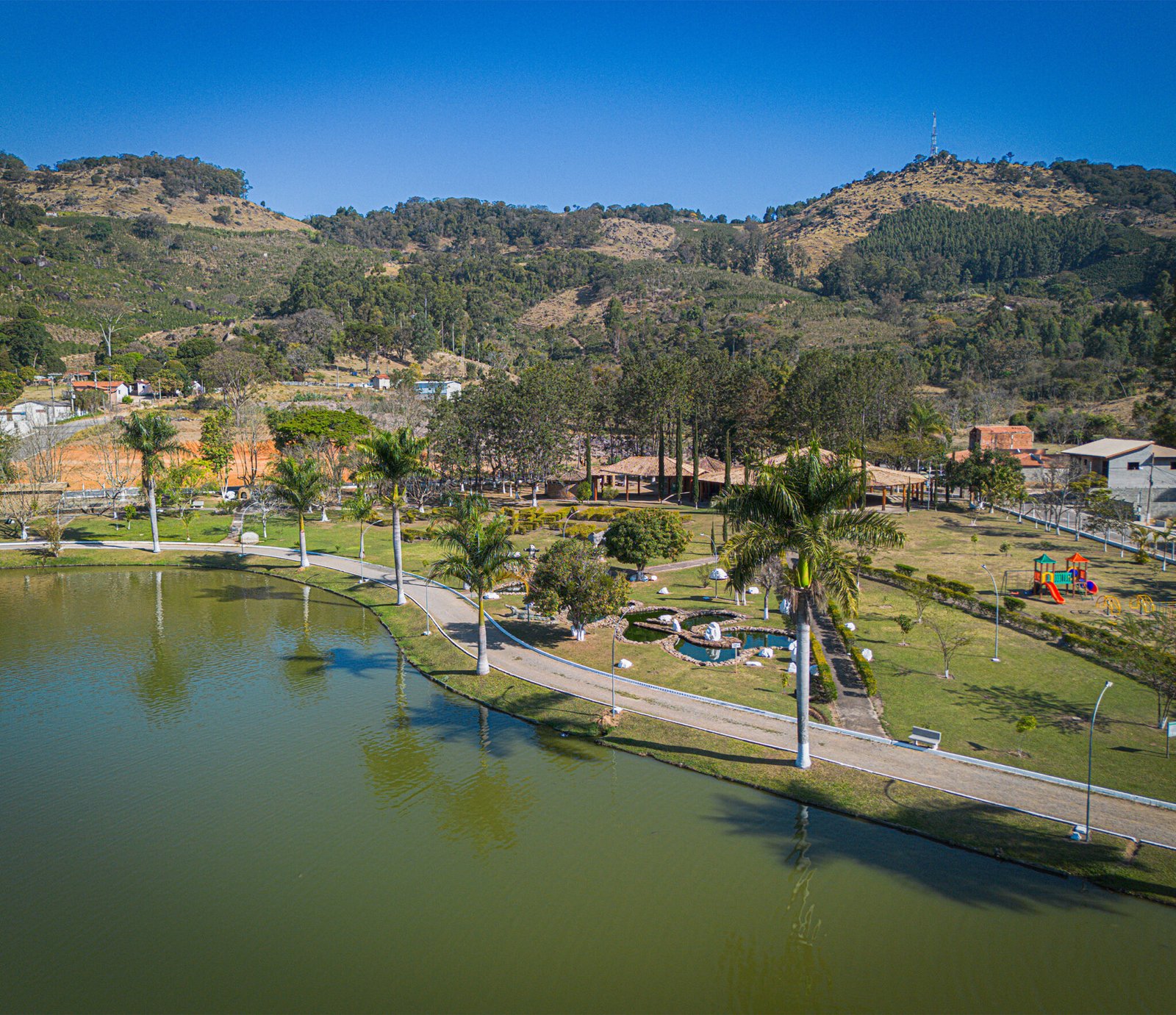 PARQUE DO LAGO MUNICIPAL DE ALBERTINA